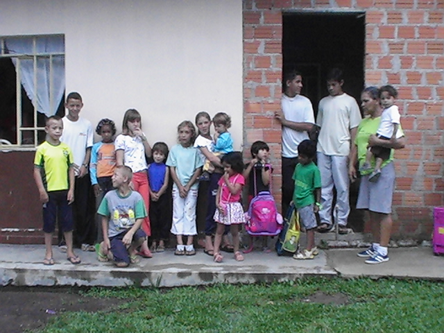 Leven in Kindertehuis Casa Lar in Brazilië